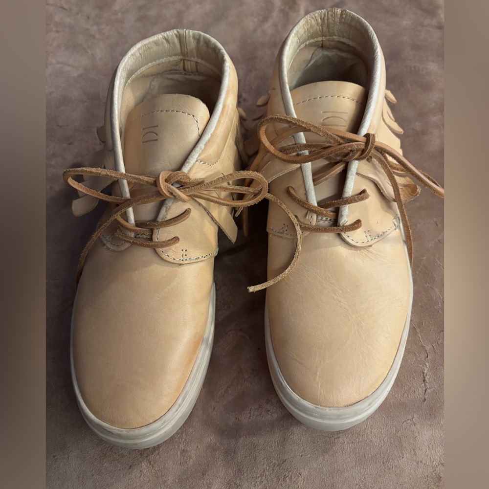 Men's Beige Leather Chukka Boots